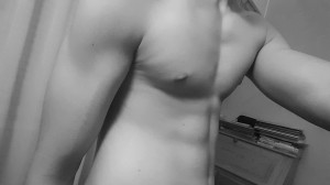 beau jeune homme de 19 ans cherche femme mature sur Marseille 